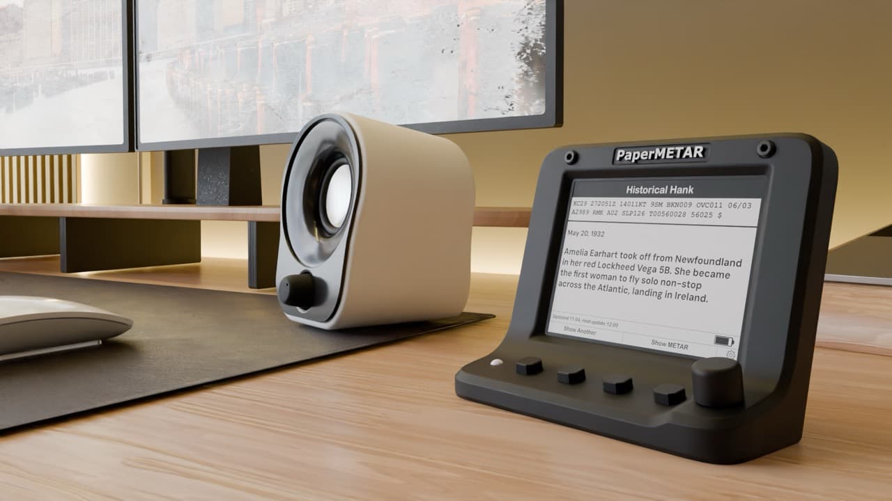 PaperMETAR in a home office - view 4